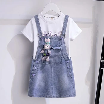 Комплект джинсового платья на бретельках для девочек, лето 2023, Новое модное платье-футболка с короткими рукавами из мультфильма для девочек-подростков, 2 шт.