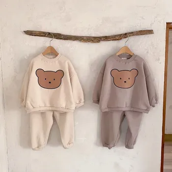 Осенний комплект одежды для маленьких девочек 2023 года, Топы с рисунком Медведя из мультфильма + брюки, Костюм из 2 предметов для маленьких мальчиков, Хлопковая толстовка, брюки
