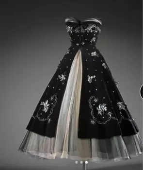 Verngo Саудовско-Арабские Женские черные бархатные вечерние платья с милыми хрустальными бусинами, платье для выпускного вечера трапециевидной формы длиной до щиколоток, Формальное